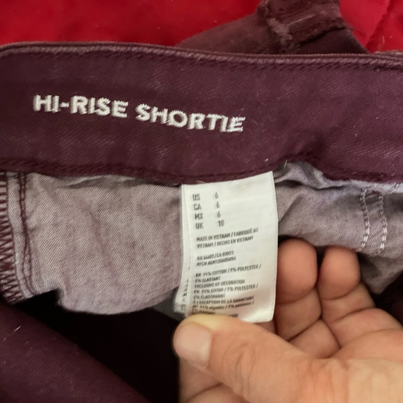 American Eagle, dark red shorts - Picture 3 of 3